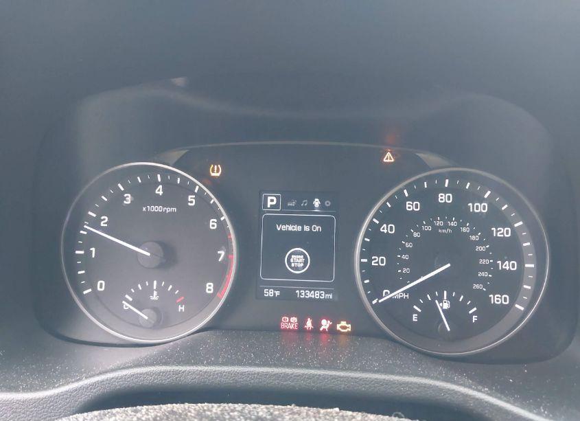 Photo 7 of 2017 Hyundai Elantra SE (VIN 5NPD84LF5HH075390)