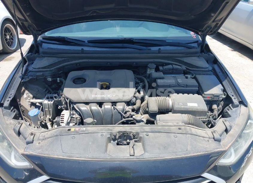 Photo 10 of 2017 Hyundai Elantra SE (VIN 5NPD84LF5HH076345)