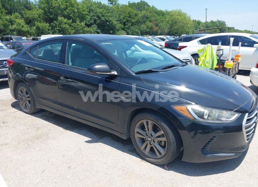 Photo 13 of 2017 Hyundai Elantra SE (VIN 5NPD84LF5HH076345)