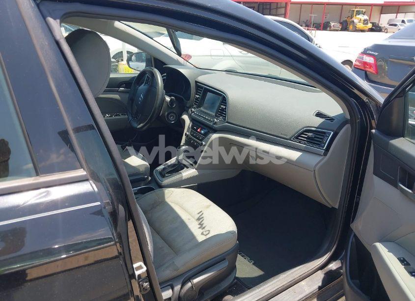 Photo 5 of 2017 Hyundai Elantra SE (VIN 5NPD84LF5HH076345)