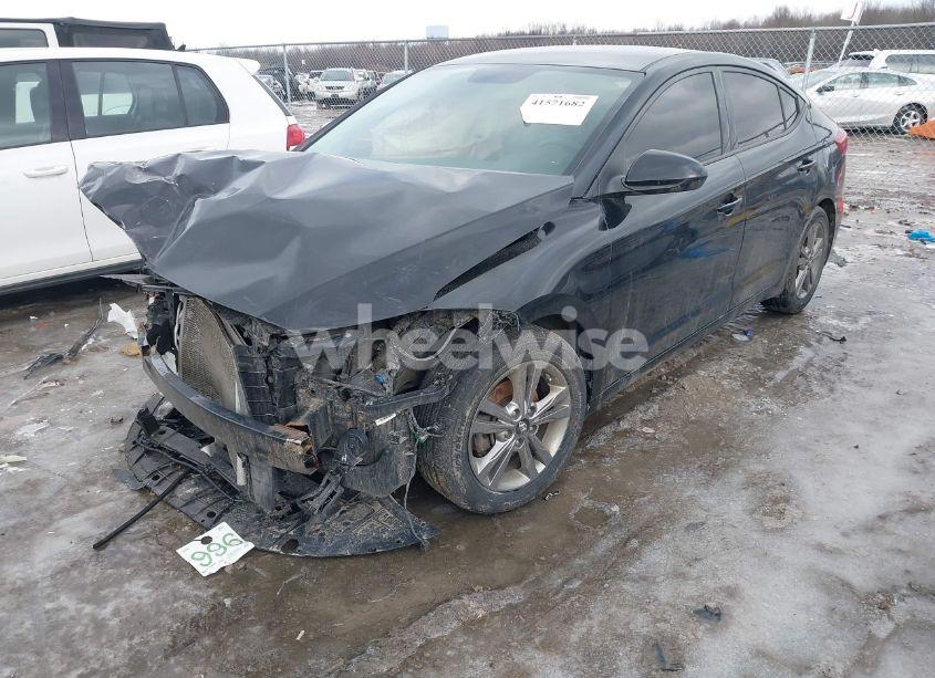 Photo 2 of 2017 Hyundai Elantra SE (VIN 5NPD84LF5HH080573)