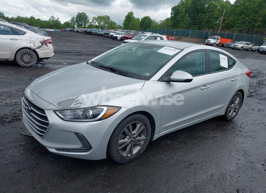 Photo 2 of 2017 Hyundai Elantra SE (VIN 5NPD84LF5HH092092)