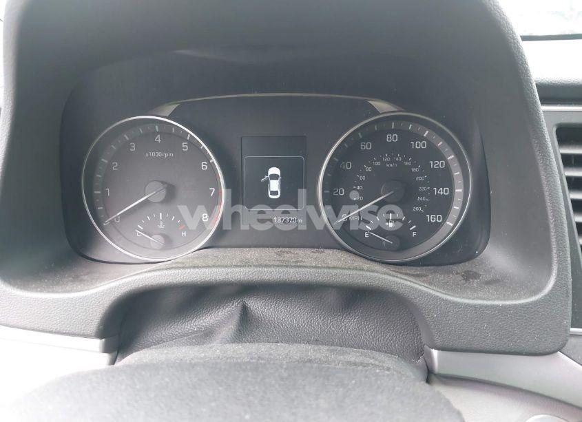 Photo 7 of 2017 Hyundai Elantra SE (VIN 5NPD84LF5HH092092)