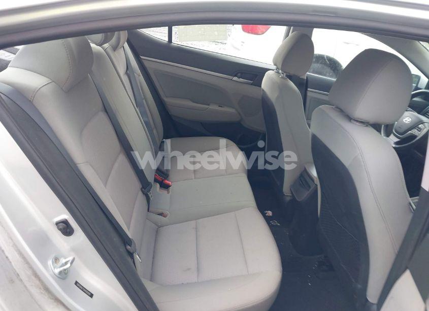 Photo 8 of 2017 Hyundai Elantra SE (VIN 5NPD84LF5HH092092)