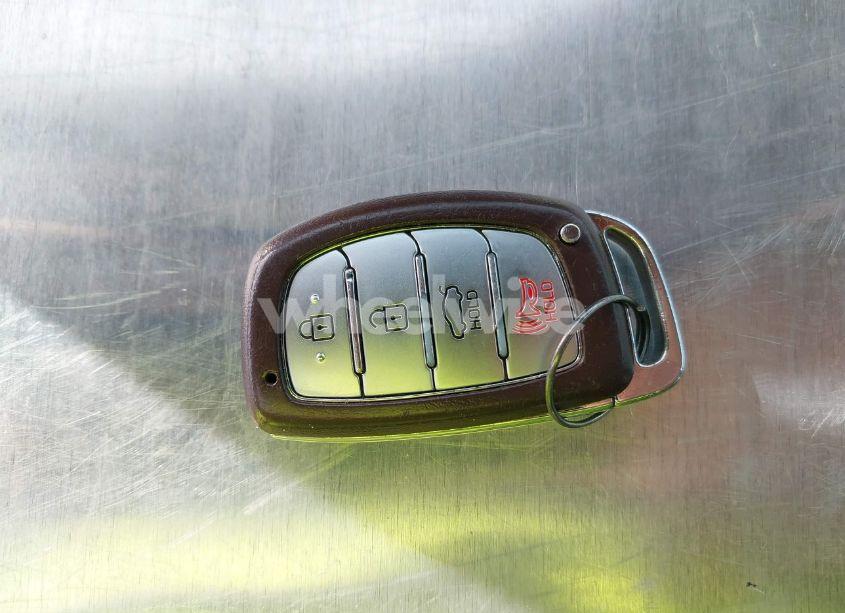 Photo 11 of 2017 Hyundai Elantra LIMITED (VIN 5NPD84LF5HH097213)