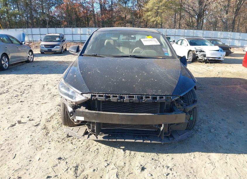 Photo 13 of 2017 Hyundai Elantra SE (VIN 5NPD84LF5HH105052)