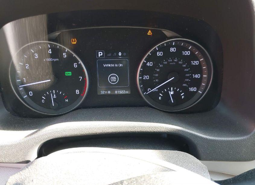 Photo 7 of 2017 Hyundai Elantra SE (VIN 5NPD84LF5HH105052)