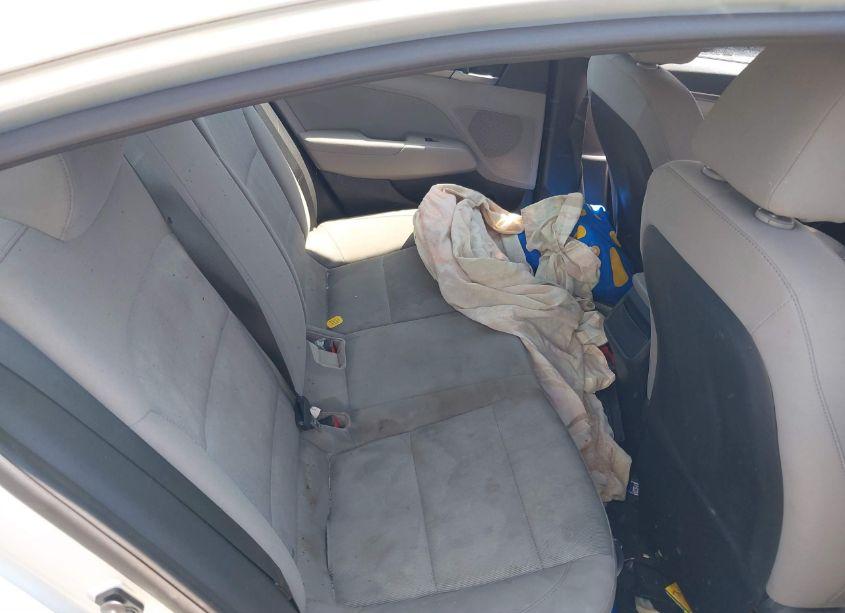 Photo 8 of 2017 Hyundai Elantra SE (VIN 5NPD84LF5HH106881)