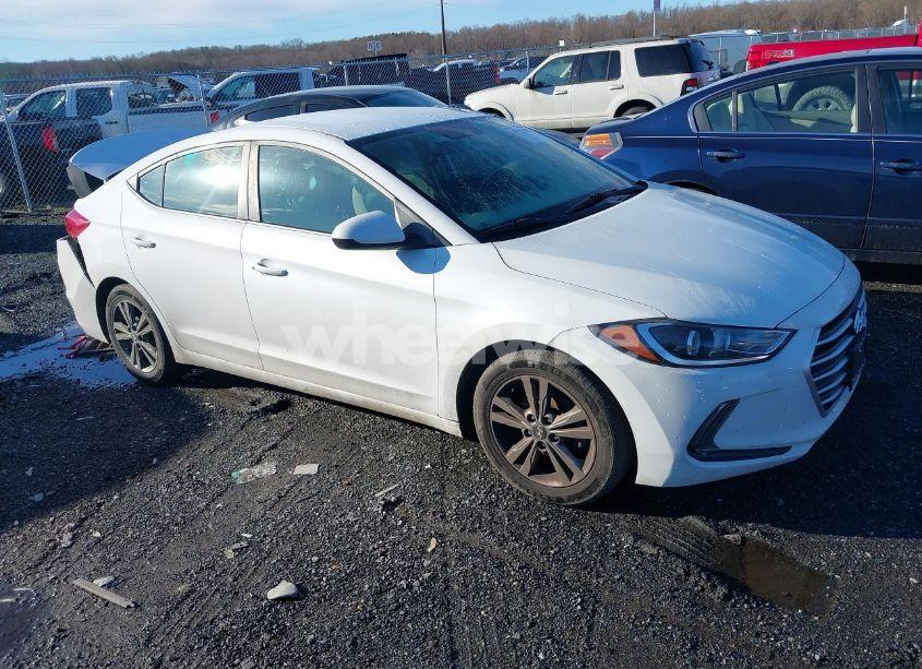 2017 Hyundai Elantra SE/VALUE/LIMITED (VIN 5NPD84LF5HH109117) main photo