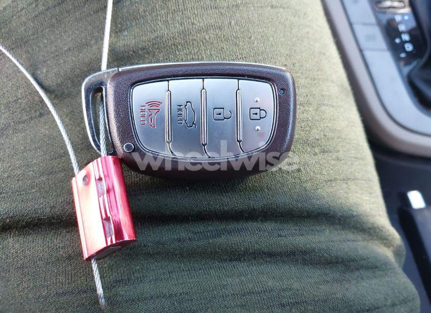 Photo 11 of 2017 Hyundai Elantra SE/VALUE/LIMITED (VIN 5NPD84LF5HH109117)