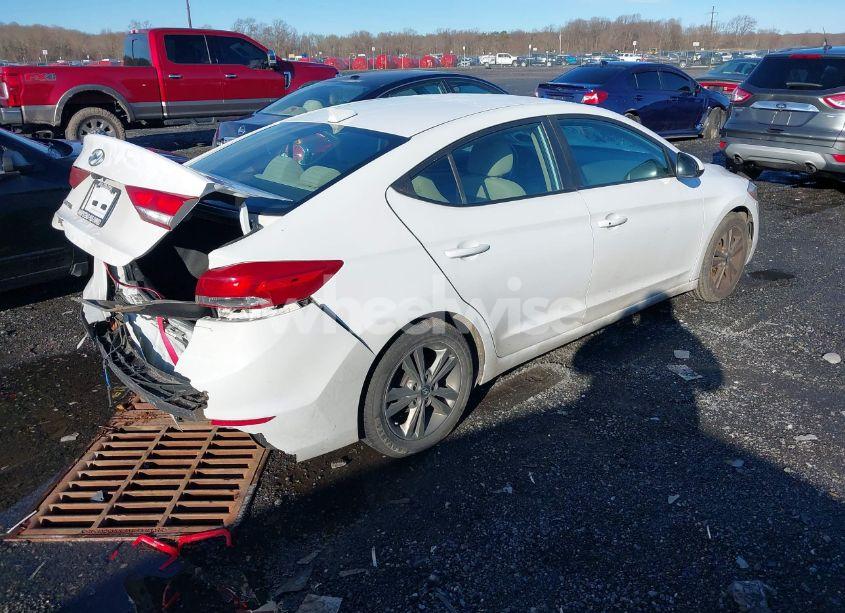 Photo 4 of 2017 Hyundai Elantra SE/VALUE/LIMITED (VIN 5NPD84LF5HH109117)