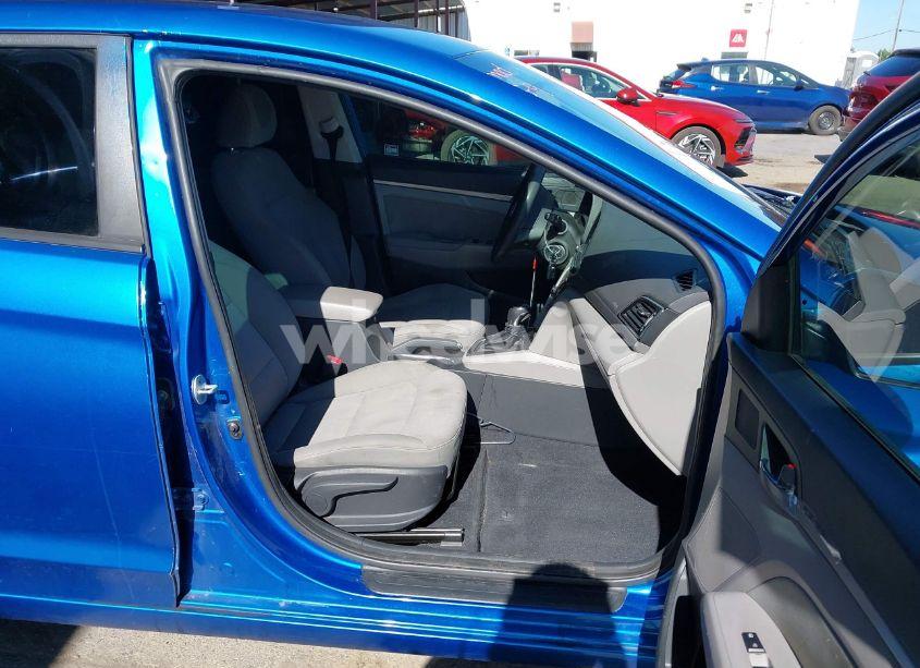 Photo 5 of 2017 Hyundai Elantra SE (VIN 5NPD84LF5HH109232)