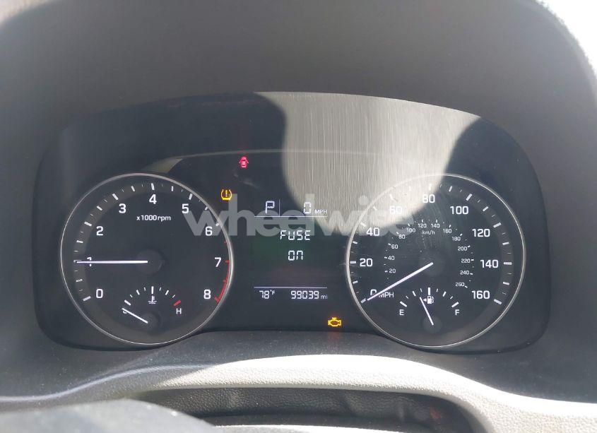 Photo 7 of 2017 Hyundai Elantra SE (VIN 5NPD84LF5HH109232)