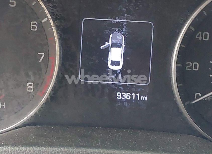 Photo 15 of 2017 Hyundai Elantra LIMITED (VIN 5NPD84LF5HH123163)