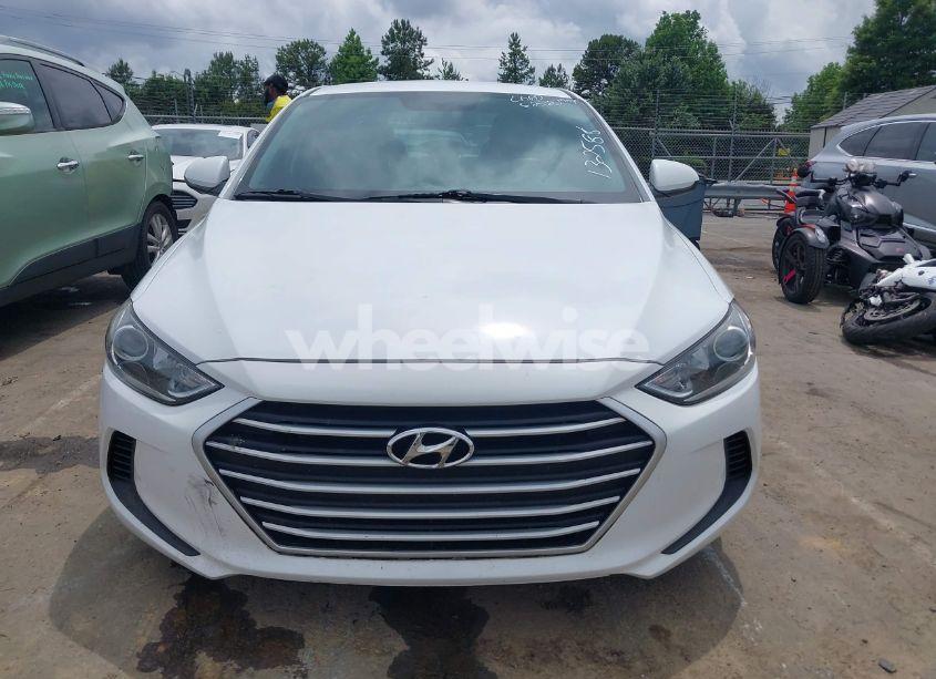 Photo 12 of 2017 Hyundai Elantra SE (VIN 5NPD84LF5HH132588)