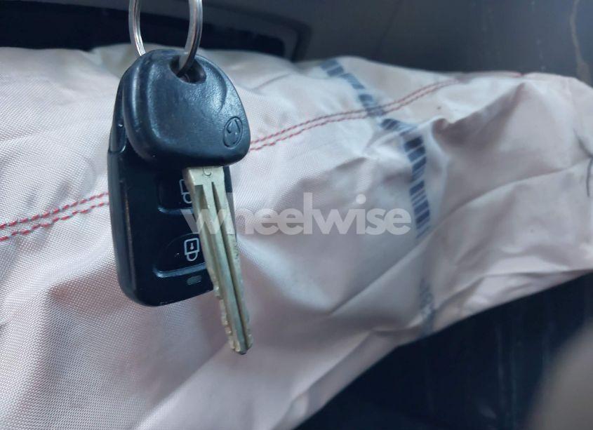 Photo 11 of 2017 Hyundai Elantra SE (VIN 5NPD84LF5HH189812)