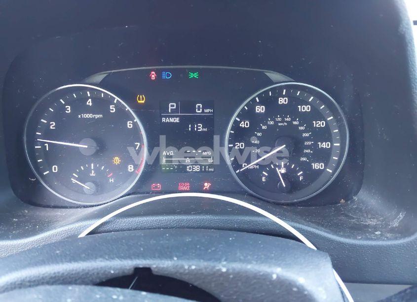 Photo 7 of 2017 Hyundai Elantra SE (VIN 5NPD84LF5HH189812)