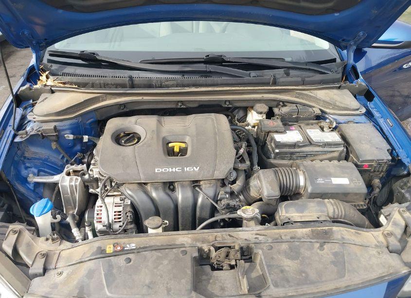 Photo 10 of 2017 Hyundai Elantra SE (VIN 5NPD84LF5HH192502)