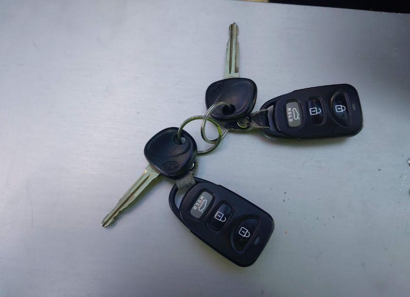 Photo 10 of 2017 Hyundai Elantra SE (VIN 5NPD84LF5HH207421)