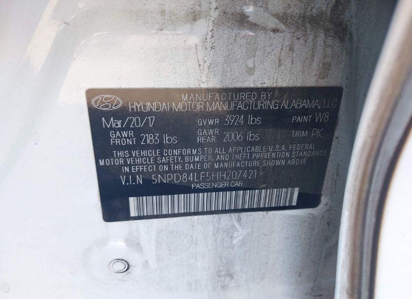 Photo 8 of 2017 Hyundai Elantra SE (VIN 5NPD84LF5HH207421)