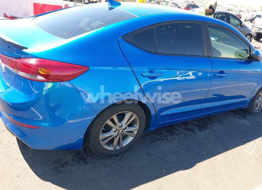 Photo 13 of 2017 Hyundai Elantra SE (VIN 5NPD84LF5HH211579)