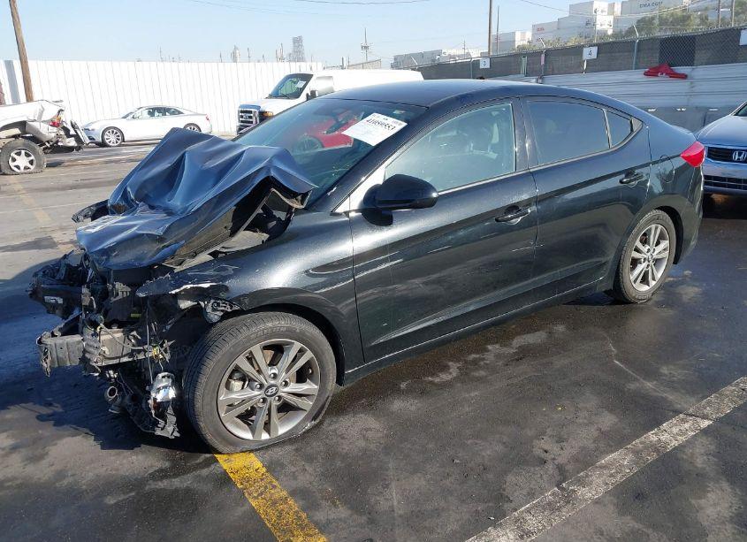 Photo 2 of 2018 Hyundai Elantra SEL (VIN 5NPD84LF5JH213984)