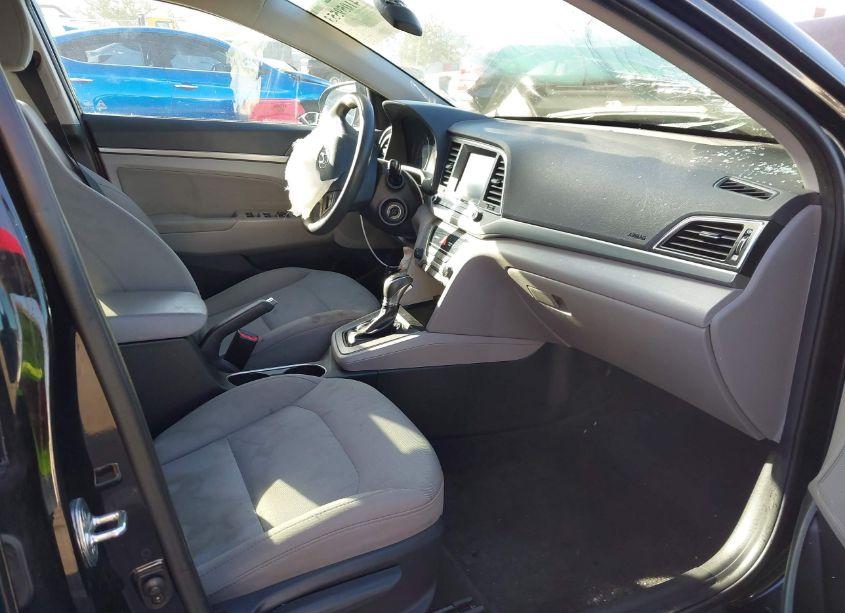 Photo 5 of 2018 Hyundai Elantra SEL (VIN 5NPD84LF5JH213984)