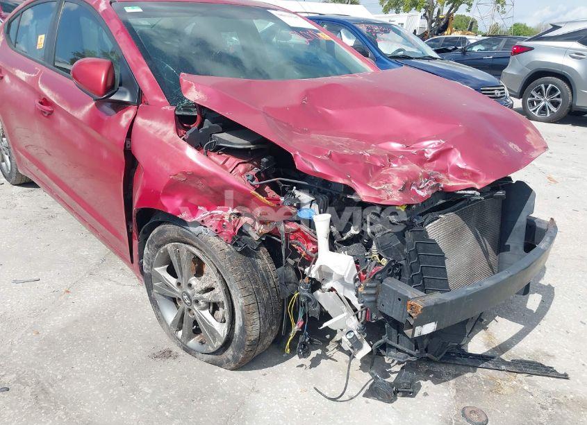 Photo 6 of 2018 Hyundai Elantra SEL (VIN 5NPD84LF5JH229702)