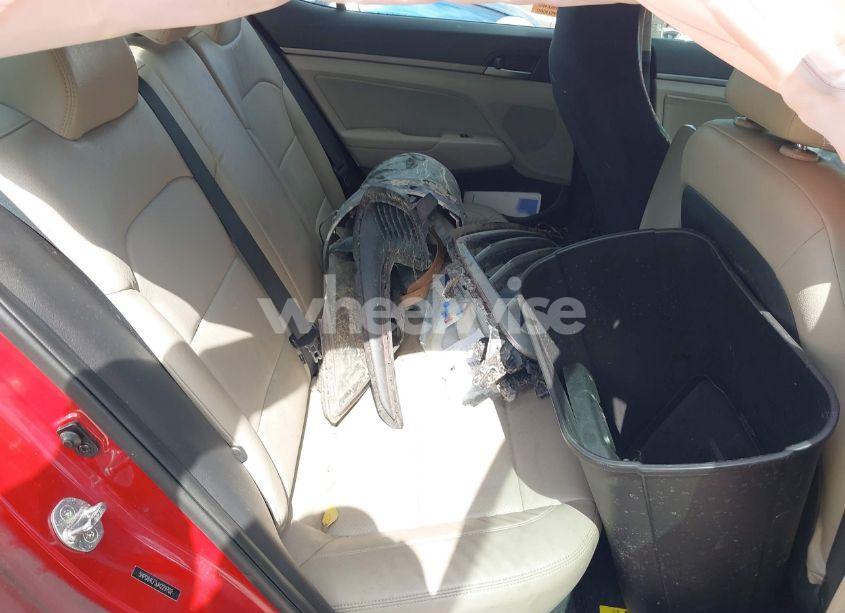 Photo 8 of 2018 Hyundai Elantra SEL (VIN 5NPD84LF5JH229702)