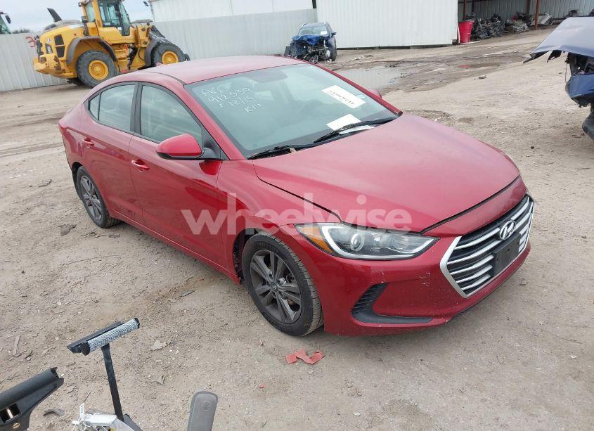 2018 Hyundai Elantra SEL (VIN 5NPD84LF5JH230977) main photo
