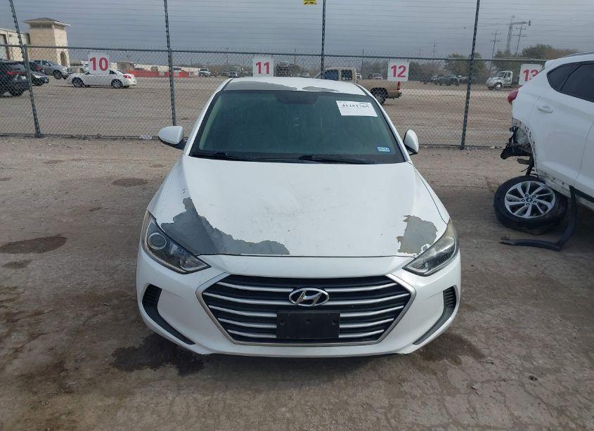 Photo 12 of 2018 Hyundai Elantra SEL (VIN 5NPD84LF5JH248170)