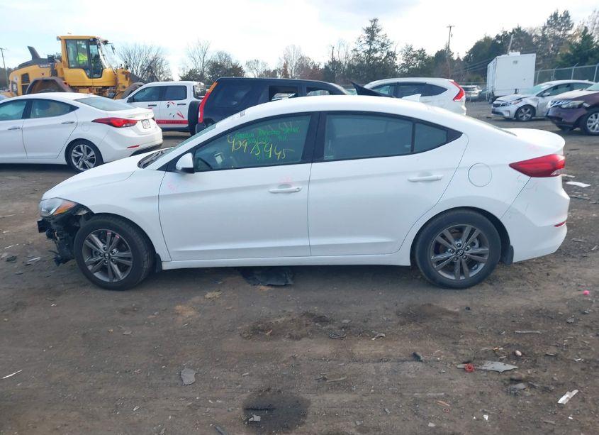 Photo 14 of 2018 Hyundai Elantra SEL (VIN 5NPD84LF5JH249366)