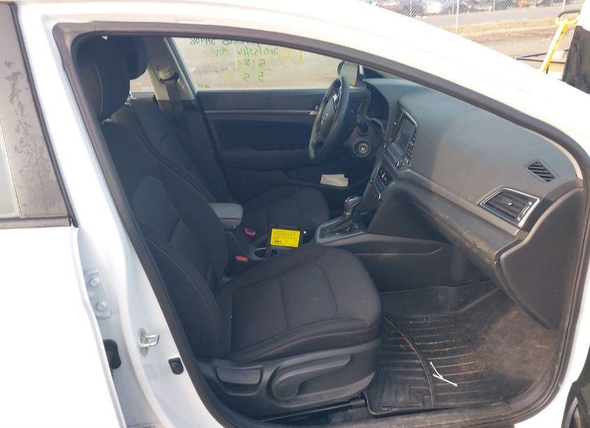 Photo 5 of 2018 Hyundai Elantra SEL (VIN 5NPD84LF5JH249366)