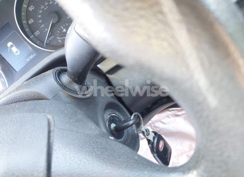 Photo 11 of 2018 Hyundai Elantra SEL (VIN 5NPD84LF5JH260299)