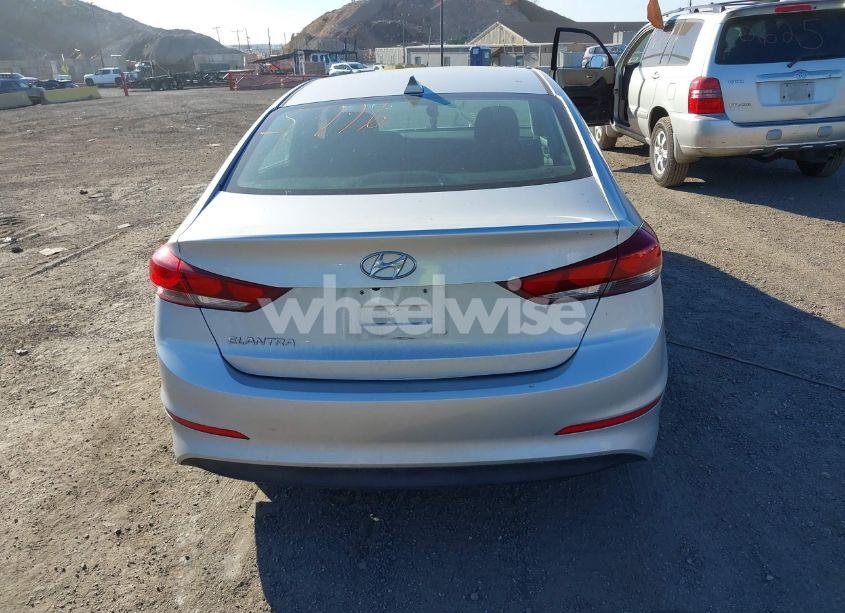 Photo 16 of 2018 Hyundai Elantra SEL (VIN 5NPD84LF5JH260299)