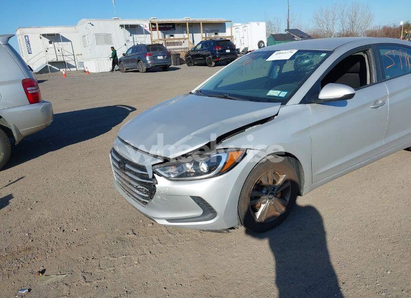 Photo 19 of 2018 Hyundai Elantra SEL (VIN 5NPD84LF5JH260299)