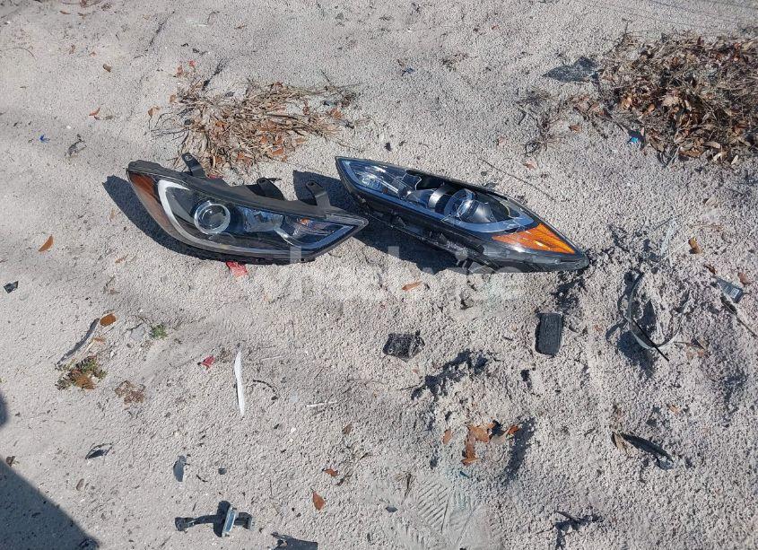 Photo 12 of 2018 Hyundai Elantra SEL (VIN 5NPD84LF5JH293139)