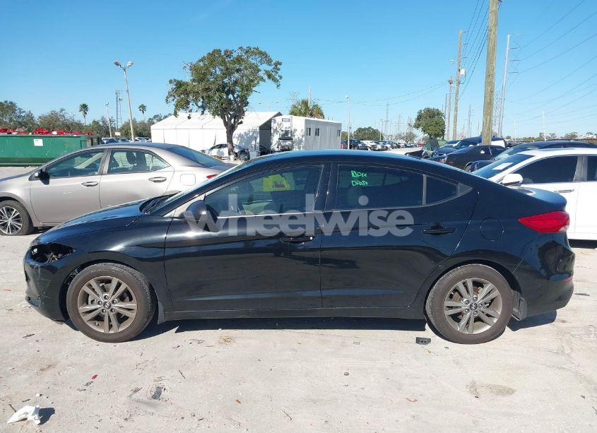 Photo 15 of 2018 Hyundai Elantra SEL (VIN 5NPD84LF5JH293139)
