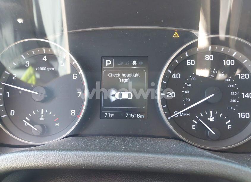 Photo 7 of 2018 Hyundai Elantra SEL (VIN 5NPD84LF5JH293139)