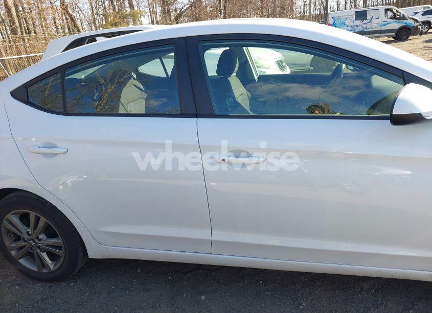 Photo 13 of 2018 Hyundai Elantra VALUE EDITION (VIN 5NPD84LF5JH306262)