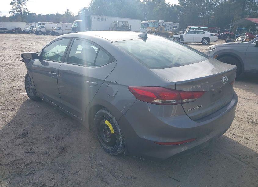 Photo 3 of 2018 Hyundai Elantra SEL (VIN 5NPD84LF5JH309498)