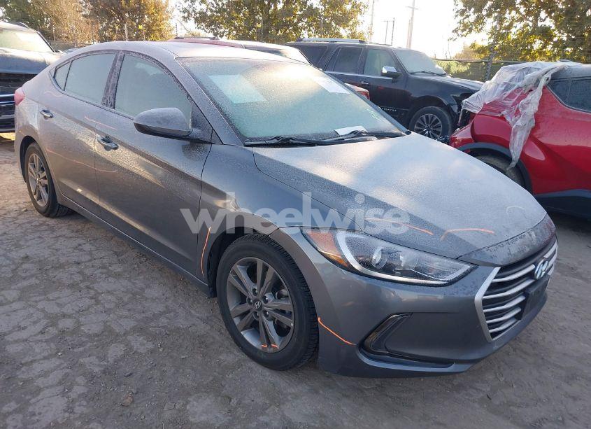 2018 Hyundai Elantra VALUE EDITION (VIN 5NPD84LF5JH311378) main photo