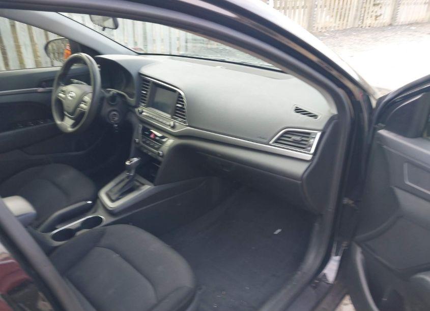 Photo 5 of 2018 Hyundai Elantra SEL (VIN 5NPD84LF5JH312420)