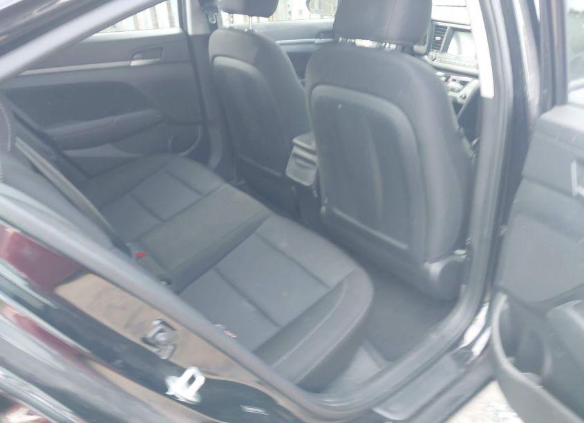 Photo 8 of 2018 Hyundai Elantra SEL (VIN 5NPD84LF5JH312420)