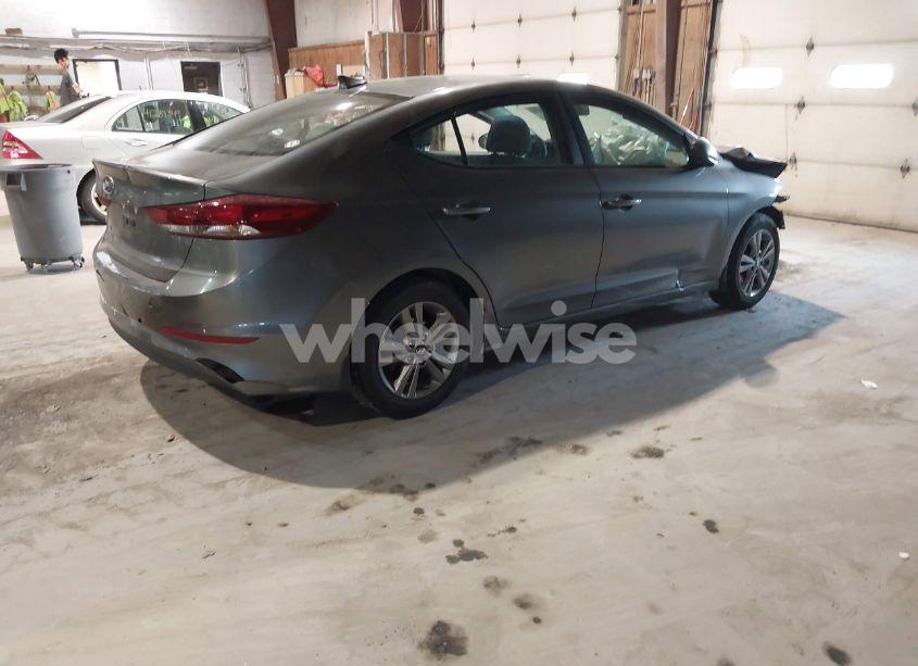 Photo 4 of 2018 Hyundai Elantra SEL (VIN 5NPD84LF5JH333977)