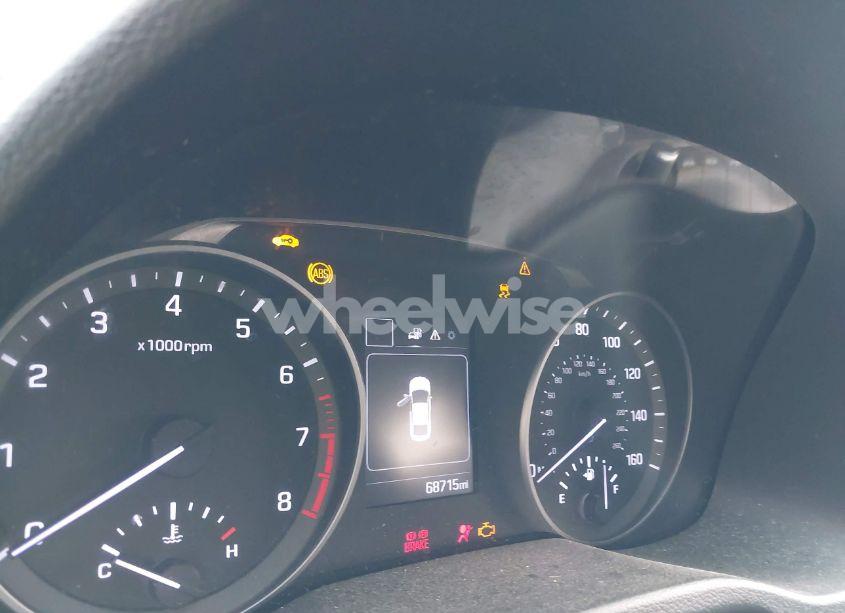 Photo 7 of 2018 Hyundai Elantra SEL (VIN 5NPD84LF5JH387604)