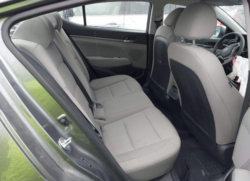 Photo 8 of 2018 Hyundai Elantra SEL (VIN 5NPD84LF5JH395508)