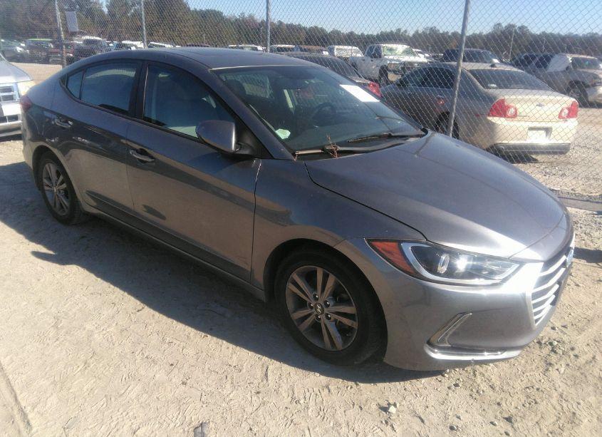 2018 Hyundai Elantra VALUE EDITION (VIN 5NPD84LF5JH399963) main photo
