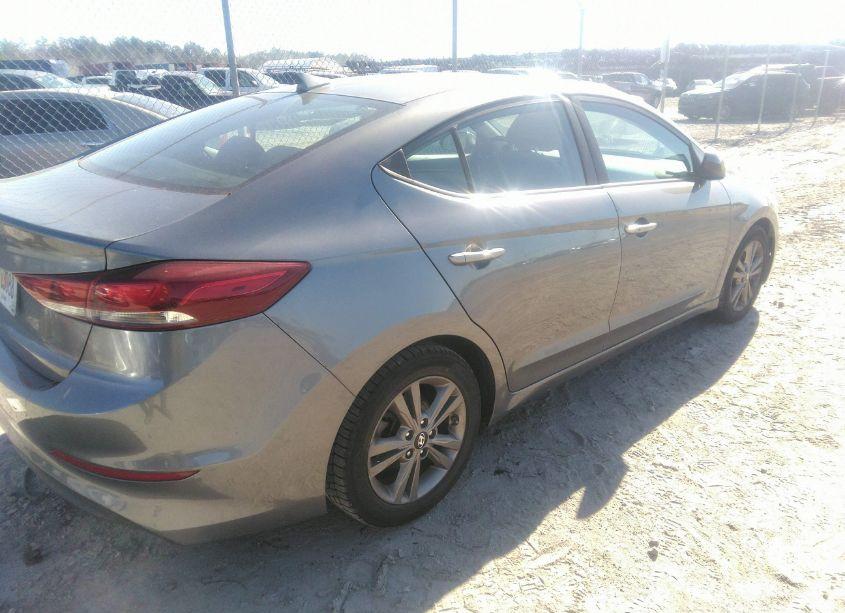 Photo 4 of 2018 Hyundai Elantra VALUE EDITION (VIN 5NPD84LF5JH399963)