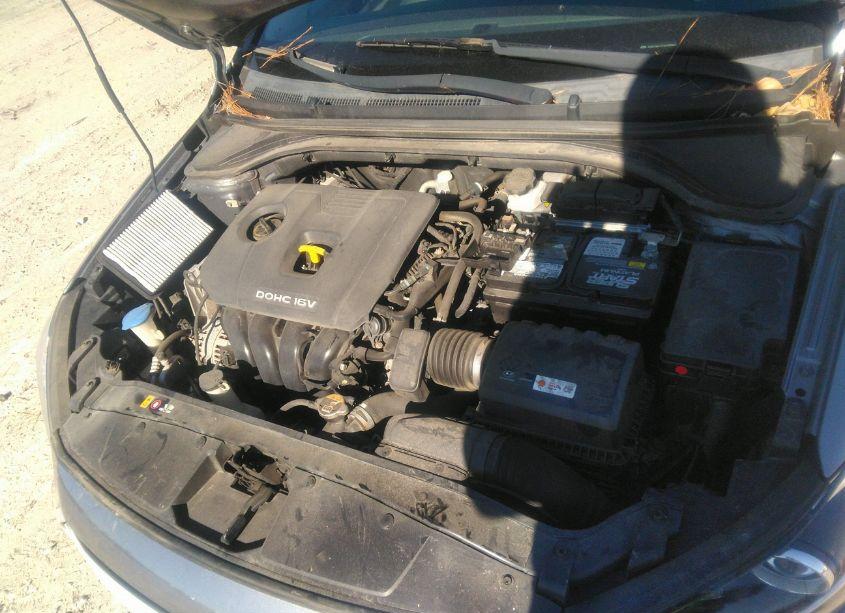 Photo 6 of 2018 Hyundai Elantra VALUE EDITION (VIN 5NPD84LF5JH399963)